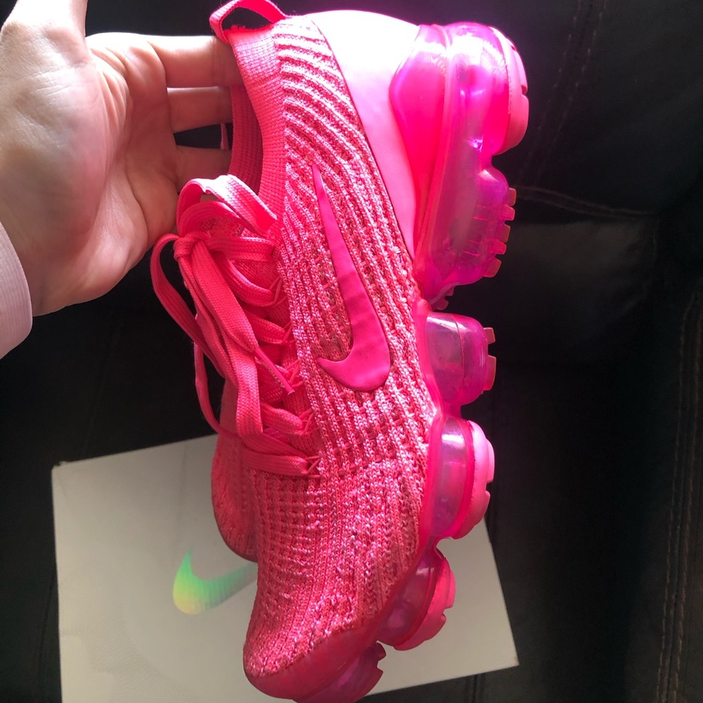 Hot Pink Nike Vapormax’s